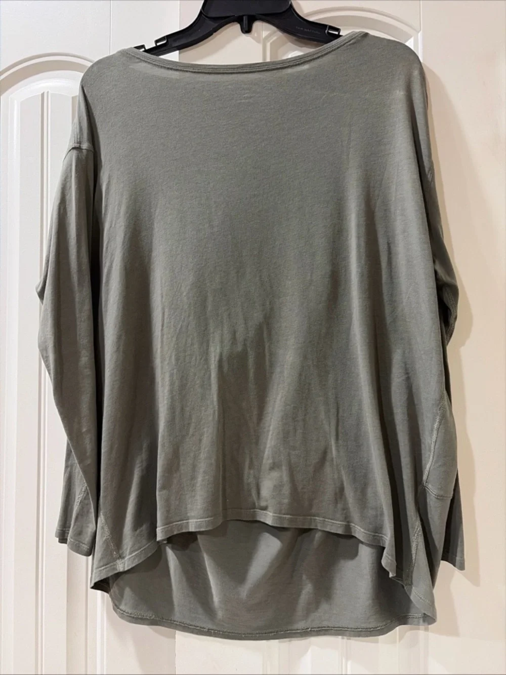 lululemon athletica Oversized Long-Sleeve Tee in Sage